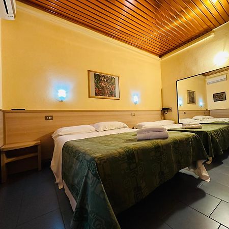 Hotel Nizza Мілан Екстер'єр фото