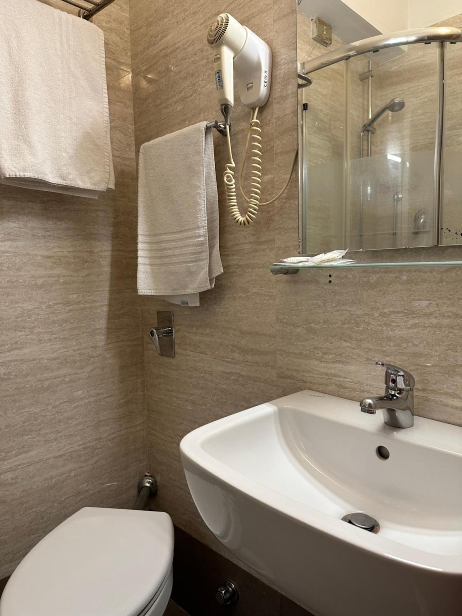 Hotel Nizza Мілан Екстер'єр фото