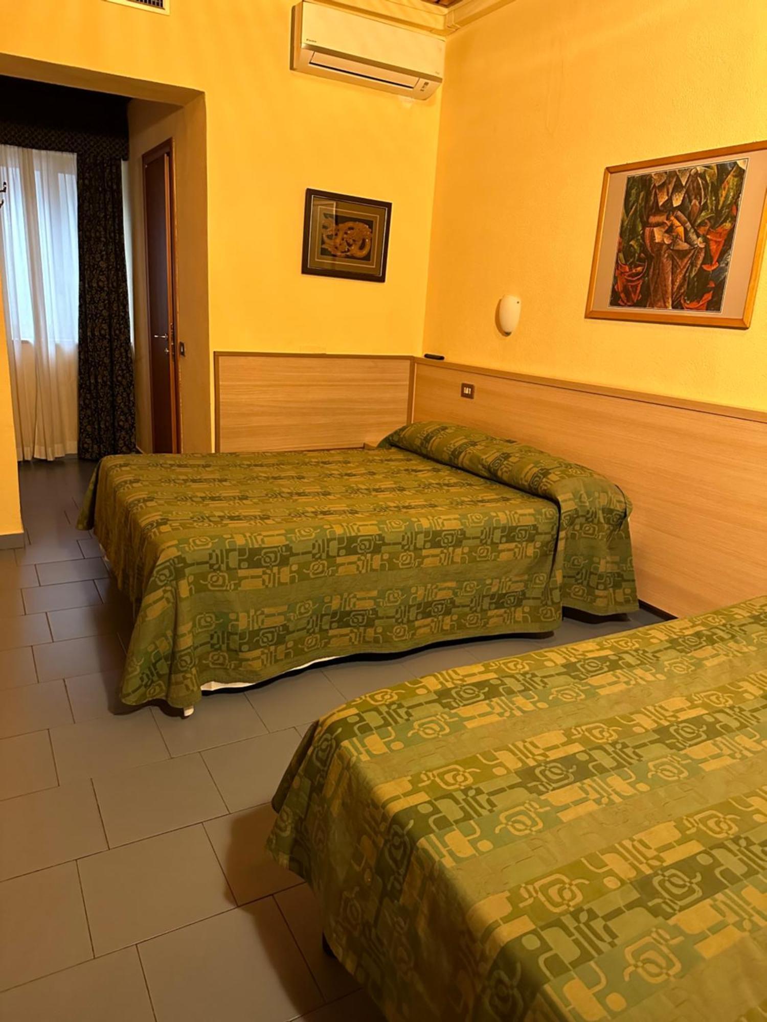 Hotel Nizza Мілан Екстер'єр фото