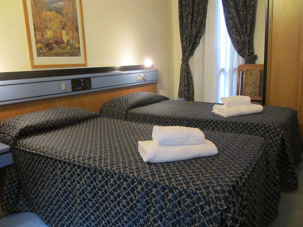 Hotel Nizza Мілан Екстер'єр фото