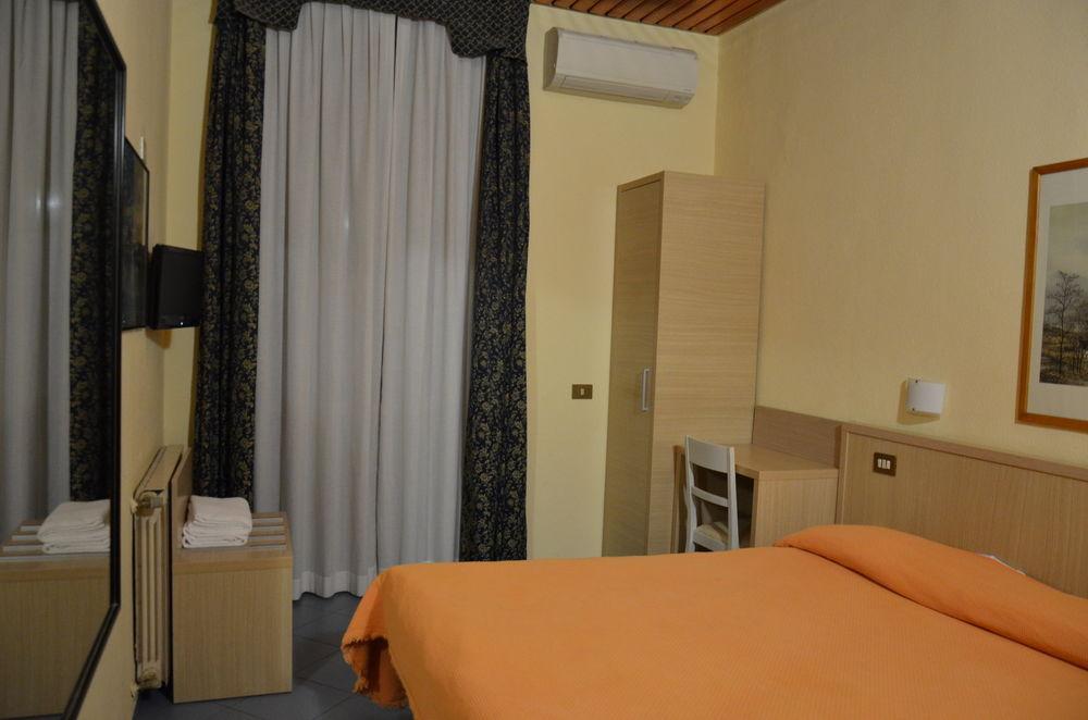 Hotel Nizza Мілан Екстер'єр фото
